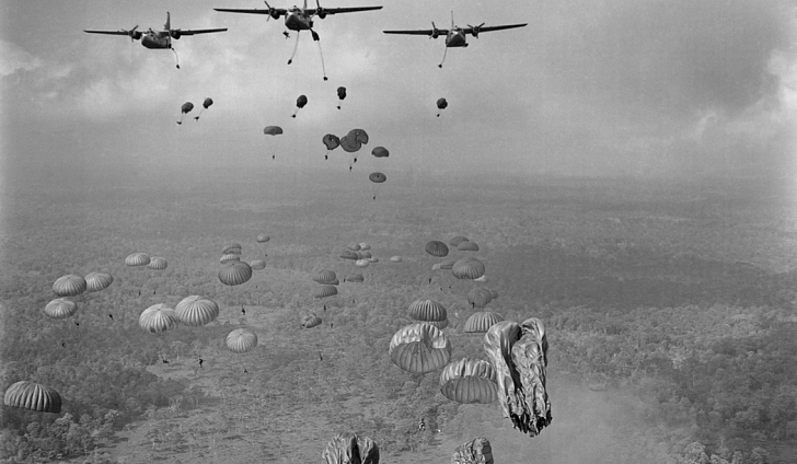 Một thời gian ngắn sau đó, lấy cớ bị tấn công ở “vùng biển quốc tế” bởi Hải quân Nhân dân Việt Nam, Tổng thống Mỹ lúc bấy giờ Lyndon B. Johnson và Quốc hội Mỹ đã thông qua cái gọi là “Giải pháp Vịnh Bắc Bộ” – cho phép quân đội Mỹ tham chiến ở miền Bắc Việt Nam trong khi chưa cần tuyên chiến với Việt Nam Dân chủ Cộng hoà.