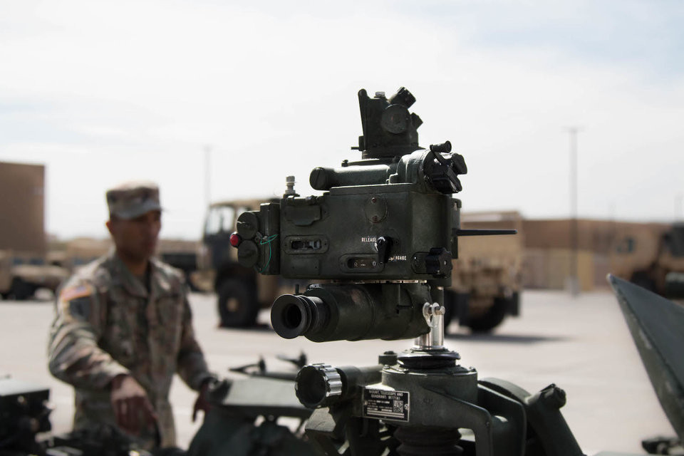 Hệ thống kính ngắm điện tử với công nghệ lade đo khoảng cách. Nguồn ảnh: BI.