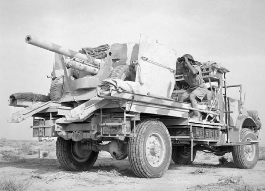 Hoả lực chính của nó là một khẩu pháo cỡ nòng 57mm và 24 viên đạn. Đây là khẩu pháo tự hành chống tăng được coi là hiệu quả nhất mà quân đội Anh sử dụng trên mặt trận Bắc Phi. Nguồn ảnh: Warhistory.