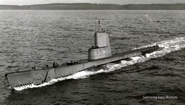 Trong số đó bao gồm một thiết giáp hạm, tám tàu sân bay, 15 tàu tuần dương, 42 tàu khu trục hạm và 23 tàu ngầm, trong số này chưa bao gồm các tàu vận tải. Nguồn ảnh: Archive.