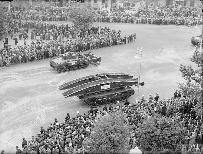 Cuộc duyệt binh chỉ có sự tham gia của lực lượng dù thuộc Sư đoàn 82 với tổng quân số 13.000 quân. Một lần nữa, cuộc duyệt binh lại được tổ chức ở New York chứ không phải ở thủ đô của Mỹ. Nguồn ảnh: BI.