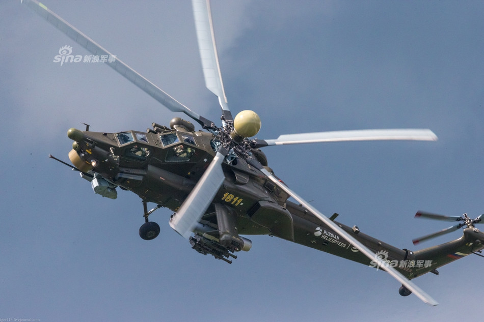 Quân đội Nga cuối cùng đã sử dụng đồng thời cả Mi-28N và Ka-50 trong biên chế của mình. Cho tới năm 2015, tổng cộng Không quân Nga đã mua 67 chiếc Mi-28N và các chương trình nghiên cứu để phát triển Mi-28 vẫn tiếp tục. Phiên bản Mi-28D với tính năng tác chiến đêm bị cắt bỏ cũng được ra đời để phục vụ cho xuất khẩu. Nguồn ảnh: Sina.