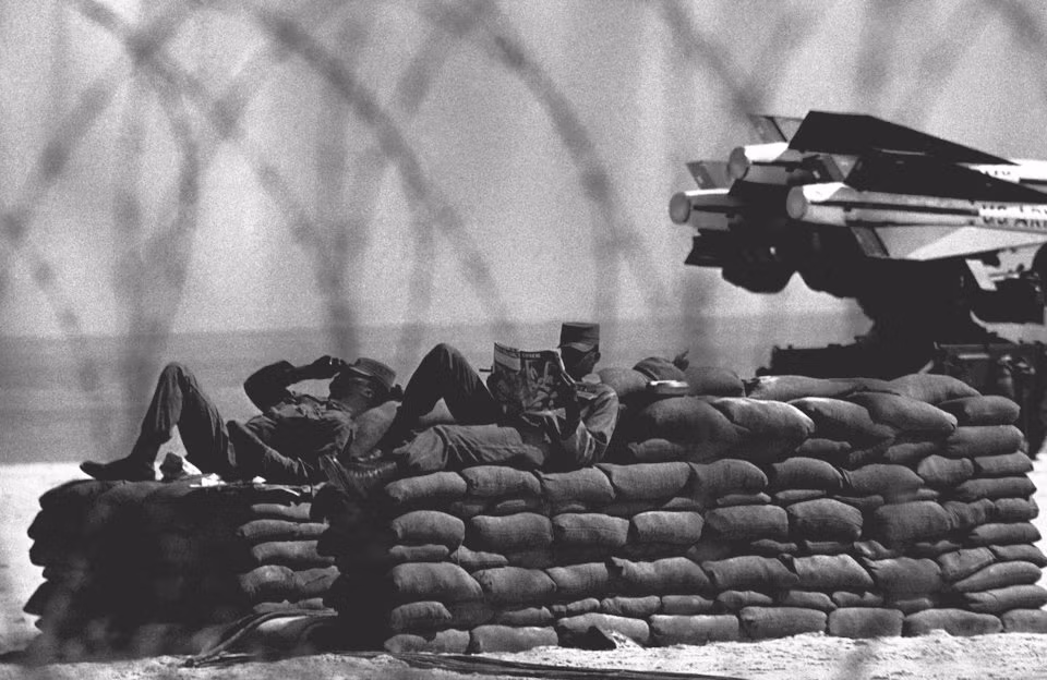 Khủng hoảng tên lửa Cuba chỉ kết thúc khi Moscow rút tên lửa từ Cuba về nước, đổi lại Mỹ cũng rút các hệ thống tên lửa đạn đạo đã triển khai trước đó ra khỏi Thổ Nhĩ Kỳ. Nguồn ảnh: BI.