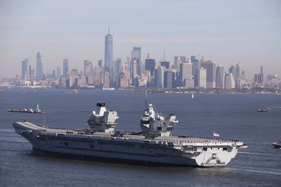 Theo kế hoạch, sau khi ghé thăm New York tàu sân bay 70.000 tấn của nước Anh HMS Queen Elizabeth sẽ quay trở lại Bắc Đại Tây Dương để tiếp tục quá trình huấn luyện với các chiến đấu cơ F-35B. Nguồn ảnh: BI.