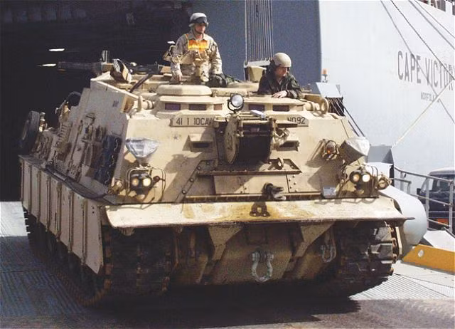 Tới tận thời điểm hiện tại nghĩa là sau hơn 50 năm phục vụ, thiết giáp cứu hộ M88 vẫn là một trong những loại thiết giáp cứu hộ chủ lực của Mỹ. Có thể nói, bất cứ nơi nào xuất hiện xe tăng Mỹ, nơi đó cũng xuất hiện thiết giáp cứu hộ M88. Nguồn ảnh: Pinterest.