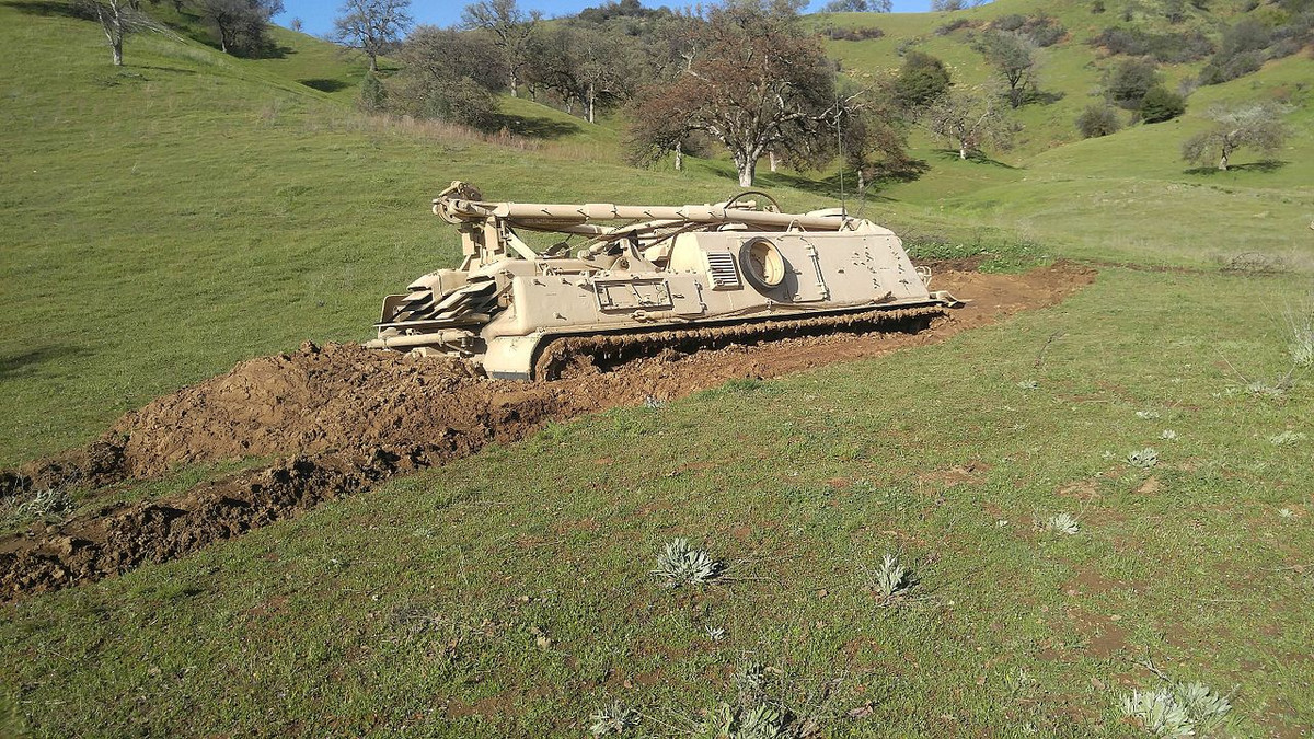 Phiên bản M88 ban đầu sử dụng động cơ 750 mã lực, trong khi đó phiên bản M88A2 được nâng cấp động cơ lên tới 1050 mã lực kèm theo đó là hộp số hai đĩa với ba số tiến và một số lùi. Nguồn ảnh: Flickr.