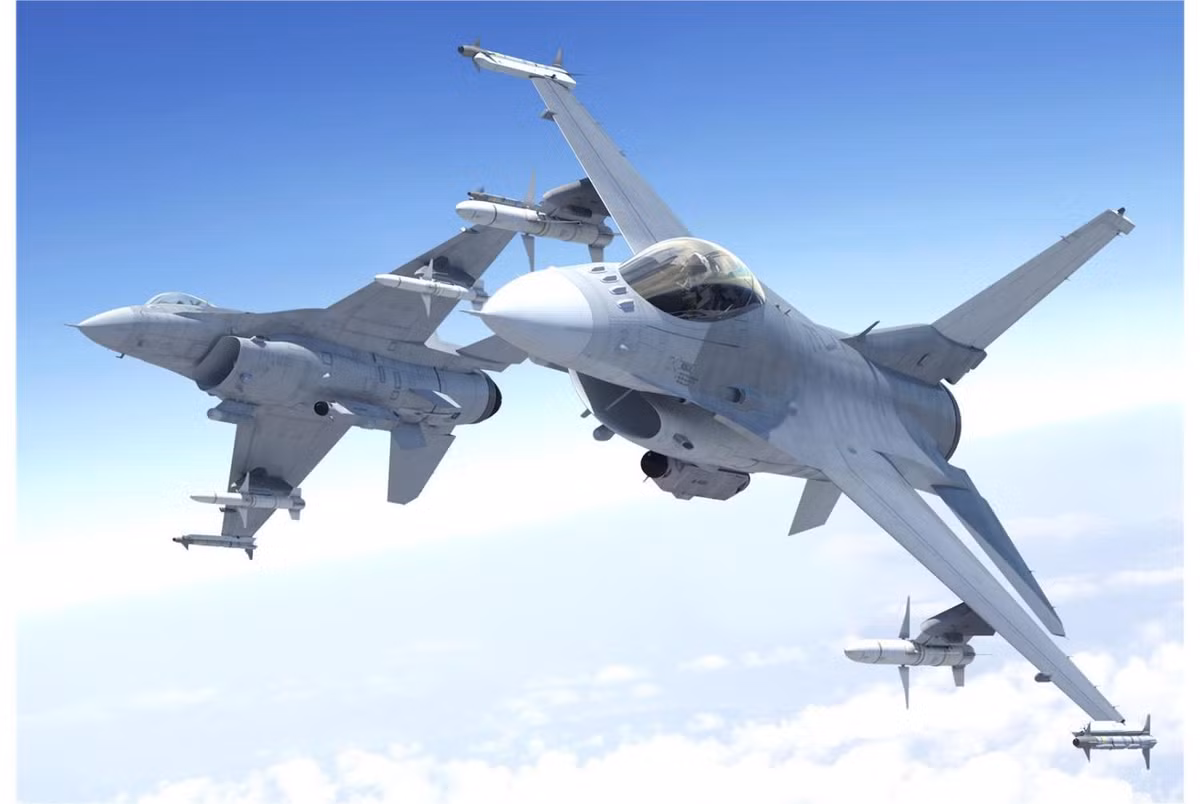 Ví dụ có thể nhắc tới cuộc xung đột ở Syria với một bên là Không quân Syria gần như không có gì trong tay còn một bên là F-16 của Israel có thể ra - vào không phận của Syria như chỗ không người. Vậy thì Israel việc gì phải dùng tới F-35 đắt đỏ và thừa mứa? Nguồn ảnh: Vanvic.