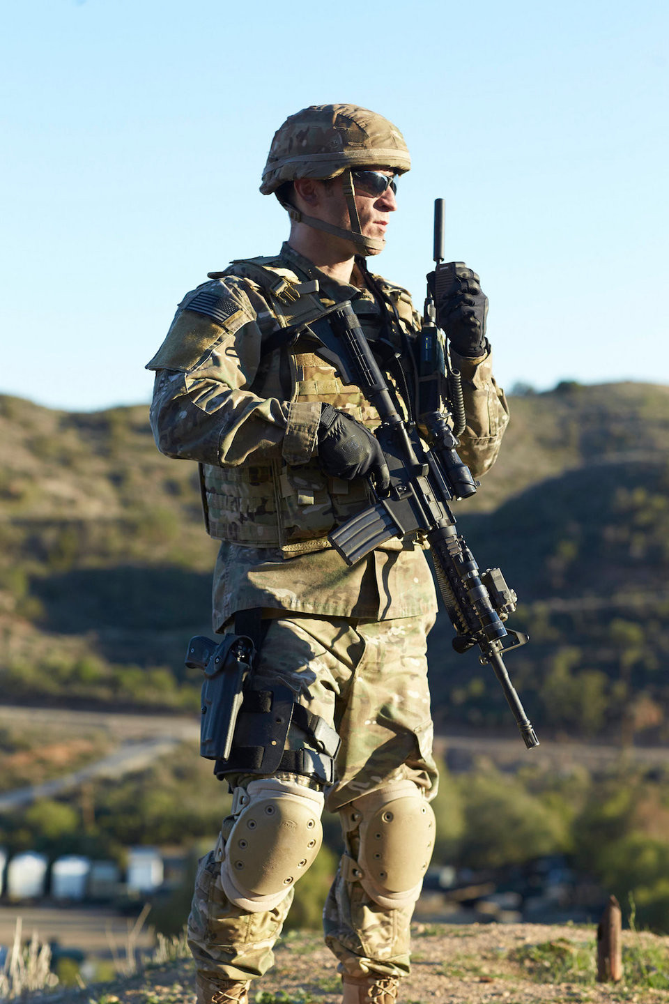 Harris Corp đóng góp gần 992.000 USD và 55,5% số đó được dành cho Đảng Cộng Hoà. Đây là công ty có trụ sở ở Florida, chuyên sản xuất các loại đồ chiến thuật bao gồm điện đài, radio, hệ thống điện tử,... Nguồn ảnh: BI.