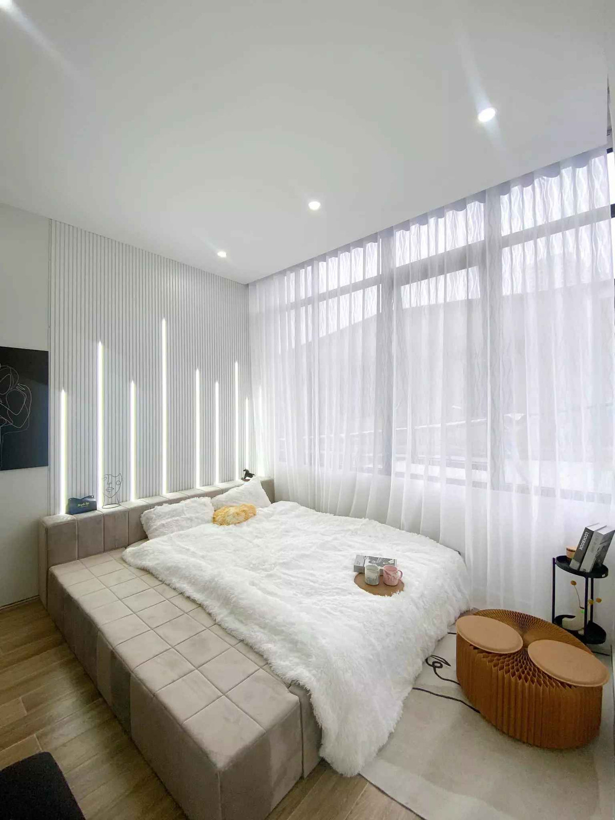 Ngoi nha pho luon trong lanh nho duoc ‘boc’ boi khu vuon nho-Hinh-17