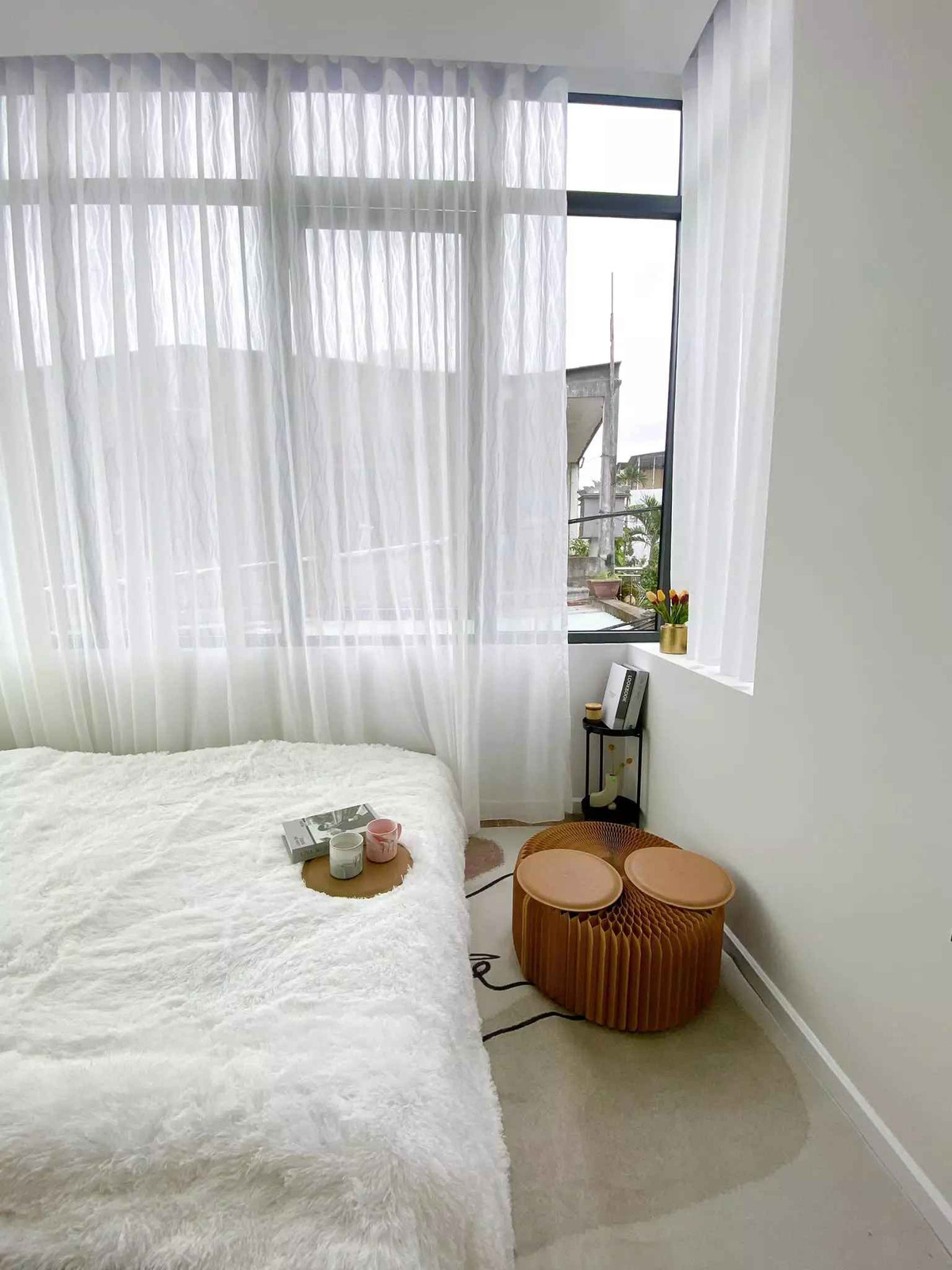 Ngoi nha pho luon trong lanh nho duoc ‘boc’ boi khu vuon nho-Hinh-15