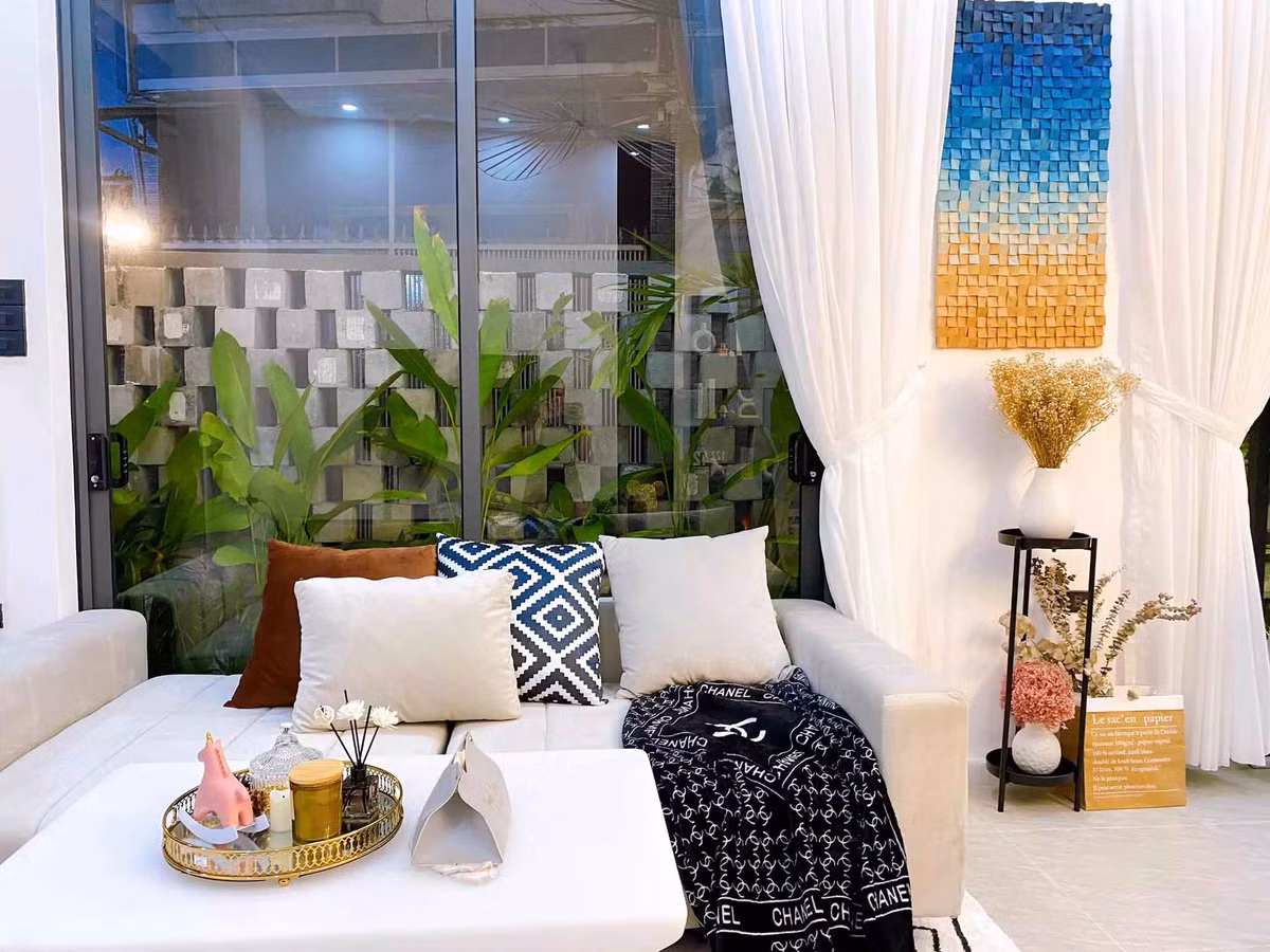 Ngoi nha pho luon trong lanh nho duoc ‘boc’ boi khu vuon nho-Hinh-5