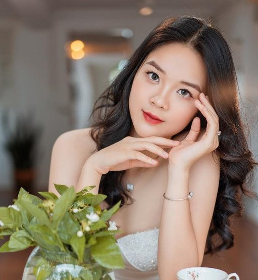 Tuy nhiên, 3 tháng trở lại đây, Gia Hân tập trung luyện tập, ăn uống khoa học vì muốn đăng ký dự thi Hoa hậu Việt Nam 2022.