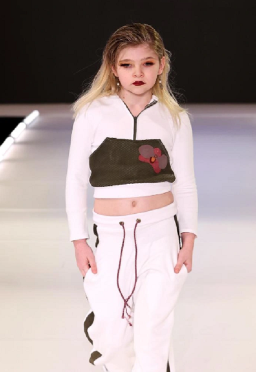 Cuoc doi nhung dua tre noi tieng bi day vao lang giai tri tu nho-Hinh-2