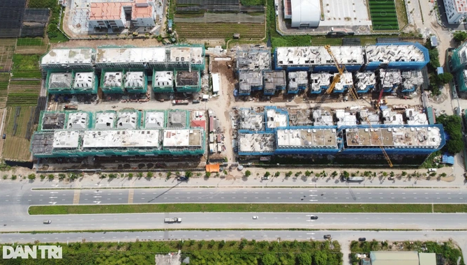 Tại ô đất TT6-1 và TT6-3 cạnh đường Tây Thăng Long, dự án Avenue Garden đang được xây dựng.