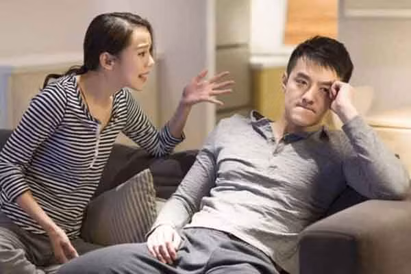 Nha dang yen on, chong muon dap di xay lai cho hon hang xom