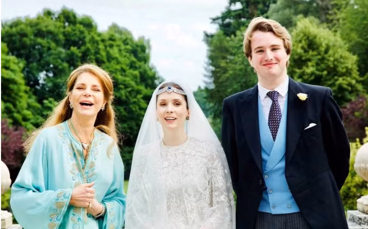 Lo dien Thai tu phi tuong lai cua hoang gia Jordan-Hinh-7