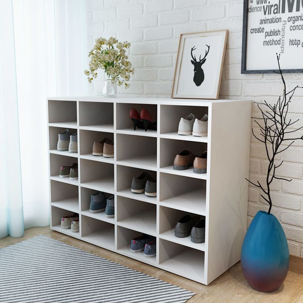 Kệ giày kiểu giá sách này giúp lưu trữ giày dép gọn gàng và ngăn nắp.