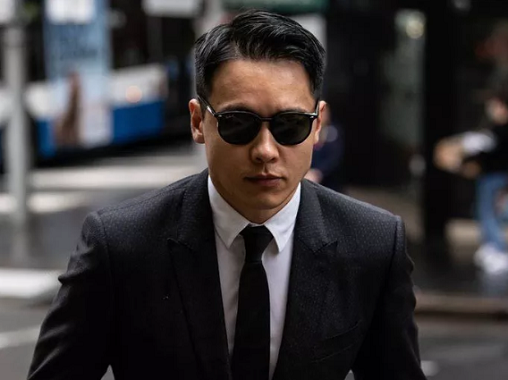 Nghe si than bai danh liet vi be boi cuong dam o nuoc ngoai