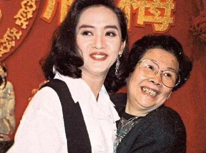 Hai nguoi khien co nghe si Mai Diem Phuong mai dau long-Hinh-2