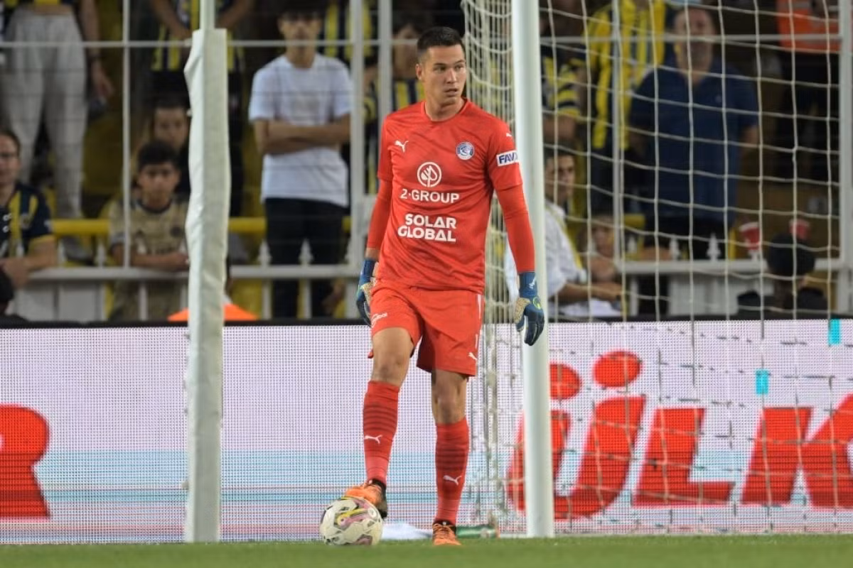 Cau thu Viet kieu ra san o Europa League 2022/2023