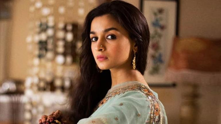 Nữ diễn viên và ca sĩ Ấn Độ Alia Bhatt, 27 tuổi, không chỉ xinh đẹp mà còn rất tài năng. Cô được bình chọn là người phụ nữ đẹp nhất Ấn Độ năm 2018-2019. Ảnh: IT.