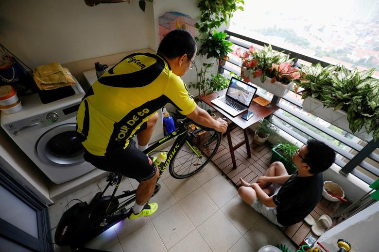 Hãng thông tấn Reuters mới đây tiếp tục đăng tải loạt ảnh ghi lại cuộc sống người dân khắp thế giới mùa dịch COVID-19.