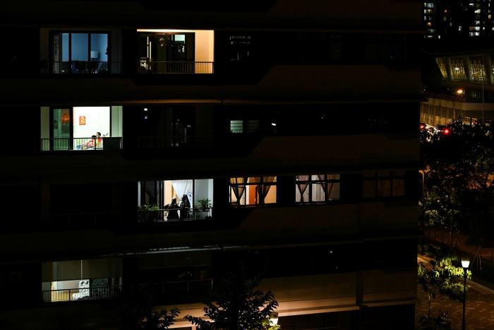 Chong dich quyet liet, vi sao Singapore van gap cu soc 1.000 ca nhiem?-Hinh-2