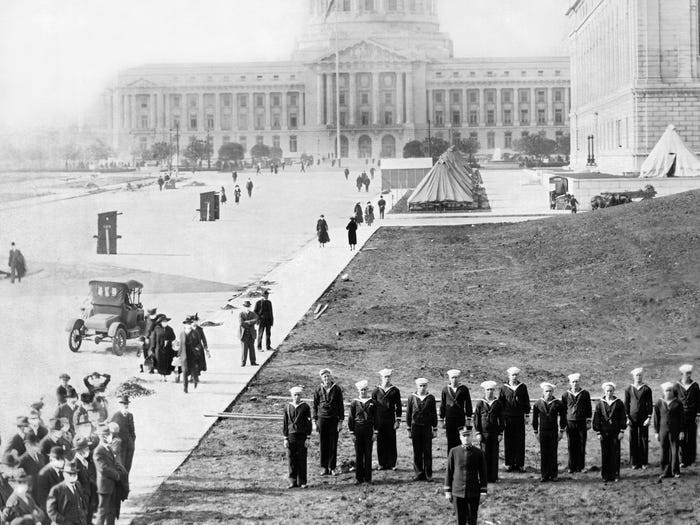 Vào cuối tháng 2/1919, tổng số ca tử vong trong dịch cúm Tây Ban Nha ở San Francisco là 3.213 người, tăng gần gấp đôi so với 1.857 trường hợp vào tháng 11/1918.