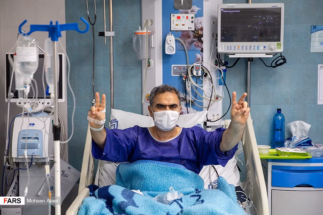 Tính đến ngày 13/4, tổng số ca nhiễm COVID-19 ở Iran là 71.686 trường hợp, với hơn 4.470 ca tử vong. Đây là quốc gia chịu ảnh hưởng nặng nề nhất bởi dịch bệnh này ở khu vực Trung Đông. (Nguồn ảnh: FARS)