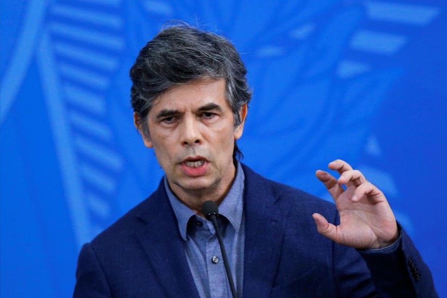 Chan dung Bo truong Y te Brazil mat chuc vi “trai y” tong thong trong chong dich-Hinh-4