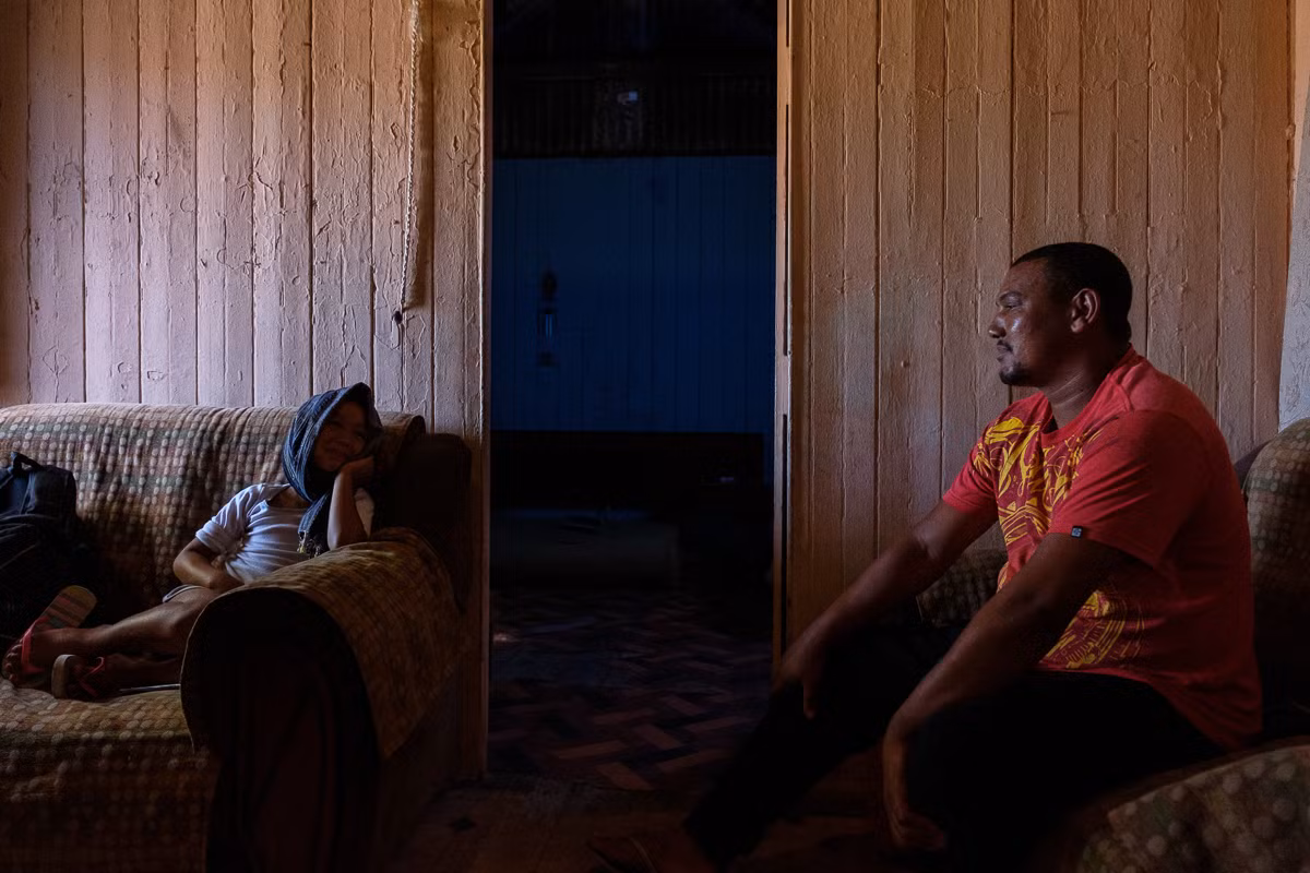 Ngu dan Nam Phi khon don vi dich COVID-19 bung phat-Hinh-10