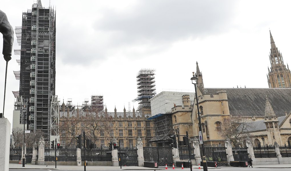 Tuy nhiên, khung cảnh tại địa điểm này hôm 1/4/2020 hoàn toàn trái ngược. Ảnh: AP.