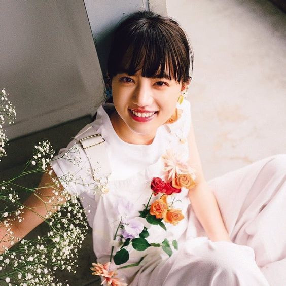 Hiện tại, họ đang ở trong trạng thái vô cùng tích cực, trong tương lai sẽ không gặp quá nhiều khó khăn, nếu có cũng sẽ nhận được nhiều sự chỉ dẫn hay giúp đỡ từ người khác. 