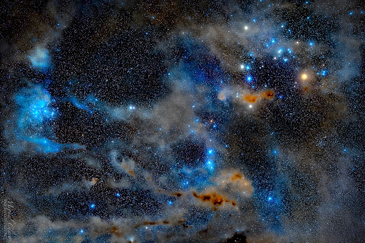 Cụm sao Hyades và Pleiades. Theo thần thoại Hy Lạp, cụm sao Pleiades phía xa bên trái hình thành sau khi bảy chị em gái biến thành các vì sao. Cụm sao Hyades phía xa bên phải nằm bên cạnh Aldebaran, là một ngôi sao có kích thước lớn hơn mặt trời 44 lần.