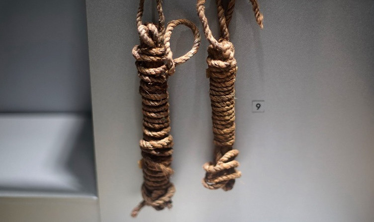 Dây thừng được các thành viên đội Thanh niên Tiền phong sử dụng trong cuộc Cách mạng tháng 8 ở Sài Gòn.