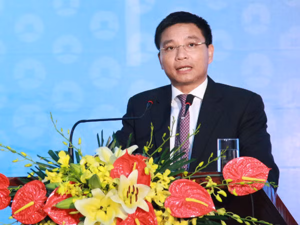 Qua 2 năm công tác, ông Nguyễn Văn Thắng đã thực sự gắn bó, coi vùng mỏ Quảng Ninh là quê hương thứ 2. Từ đó, đã không ngừng nỗ lực, quản ngại khó khăn… để có những đóng góp đáng kể cho sự phát triển của tỉnh. Bí thư tỉnh ủy Quảng Ninh bày tỏ lòng tin tưởng ở cương vị mới, trong môi trường mới, ông Nguyễn Văn Thắng sẽ hoàn thành xuât sắc nhiệm vụ, xứng đáng với niềm tin của Bộ chính trị và mong đợi của Đảng bộ, nhân dân tỉnh Điện Biên cũng như tỉnh Quảng Ninh.