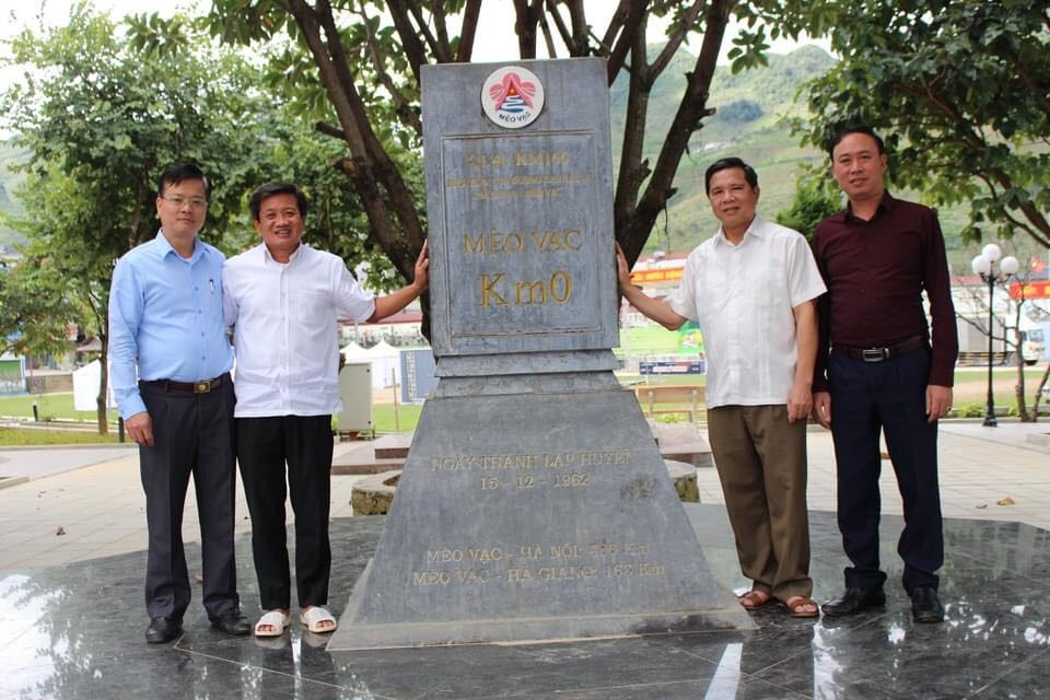 Với việc chạy xe không biết mệt mỏi, ông Hải còn tham gia giải chạy Marathon cự ly dài nhất khiến nhiều người càng nể phục và ví von ông có sức khỏe như "siêu nhân".
