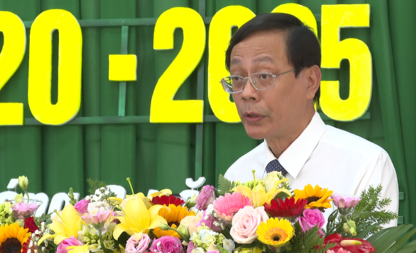 Ông Nguyễn Đức Thanh từng trải qua các chức vụ như trưởng bộ môn Toán - Khoa học cơ bản, Trường Đại học Kinh tế-Kỹ thuật Cửu Long - Đồng Tháp; Trưởng phòng Kinh tế thị xã Phan Rang - Tháp Chàm, tỉnh Ninh Thuận; Phó Chánh Văn phòng, Chánh Văn phòng Tỉnh ủy Ninh Thuận.