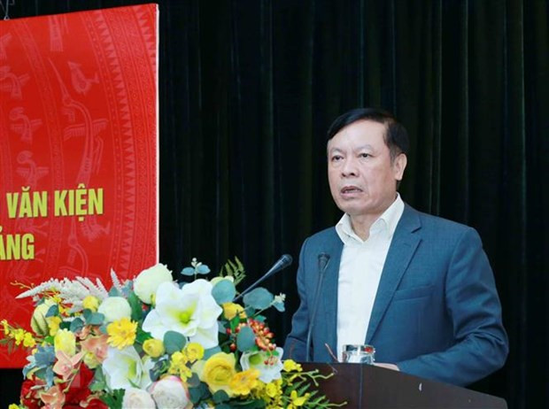 Tap huan tuyen truyen noi dung du thao van kien Dai hoi XIII cua Dang