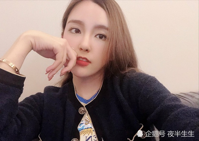 Nu BLV eSports bi no luong, lien tuc nhan binh luan tuc tiu-Hinh-6