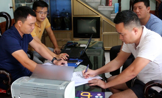 Ngày 21/9/2020, các đơn vị phối hợp thuộc Công an tỉnh Quảng Bình đã triệt phá đường dây tổ chức đánh bạc, đánh bạc qua mạng internet với số tiền giao dịch hơn 1.000 tỷ đồng, bắt 6 đối tượng, triệu tập 30 đối tượng liên quan và thu giữ nhiều vật chứng. Qua đấu tranh, có hơn 30 đối tượng tham gia, với tổng số tiền các đối tượng sử dụng cho việc đánh bạc qua mạng từ tháng 7/2020 đến nay là hơn 1.000 tỷ đồng.