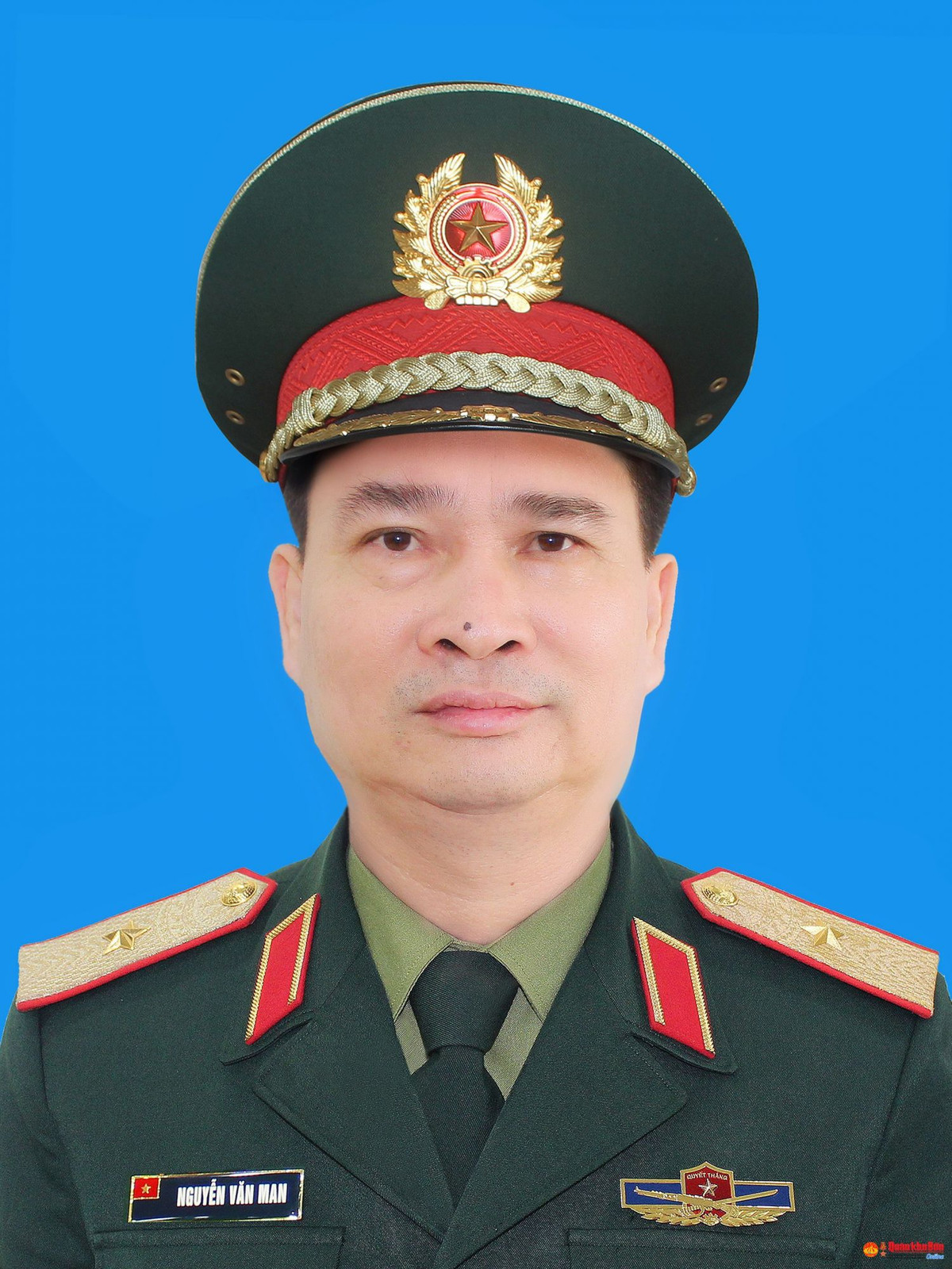 Chuyến công tác cứu hộ tại thủy điện Rào Trăng 3 trên địa bàn xã Phong Xuân, huyện Phong Điền, tỉnh Thừa Thiên Huế ngày 12/10 là chuyến công tác cuối cùng của vị tướng hết mình vì nhân dân vùng lũ. Thiếu tướng Nguyễn Văn Man hi sinh để lại sự mất mát niềm tiếc thương vô hạn của gia đình, Tư lệnh Quân khu 4 và nhân dân. Ảnh: Báo QK4