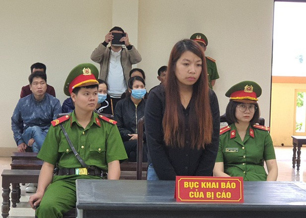 Bị cáo Thu tại tòa.