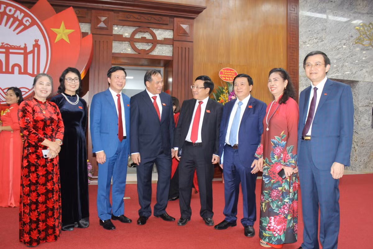 Tháng 10/2010, ông được bầu vào Ban Thường vụ Tỉnh ủy Hải Dương. Tháng 5/2011, ông Thăng được bầu làm Đại biểu Quốc hội khóa XIII, Đại biểu HĐND tỉnh Hải Dương khóa XV. Từ tháng 9/2011 - 11/2015, ông Thăng là Uỷ viên Ban Thường vụ Tỉnh ủy, Trưởng ban Tuyên giáo Tỉnh ủy Hải Dương; Đại biểu Quốc hội khóa XIII, Đại biểu HĐND tỉnh Hải Dương khóa XV. Từ 6/2014 - 10/2014, ông học lớp dự nguồn cán bộ cao cấp tại Học viện Chính trị Quốc gia Hồ Chí Minh.