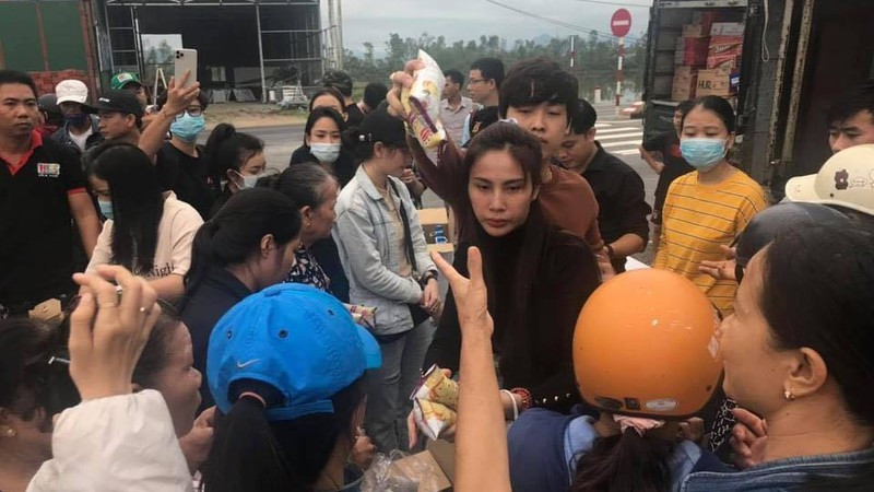 Tinh tot nguoi Viet: Dieu trong thay tu hanh dong “nuc tinh nguoi“