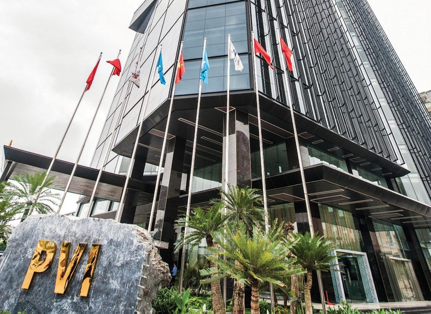 TGD PVI nhan thuong 12 ty, 2.400 nhan vien 10 ty: Co bat thuong?