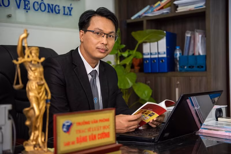 Loi dung lu lut mien Trung, thoi gia ao phao: Dao duc o dau?-Hinh-2