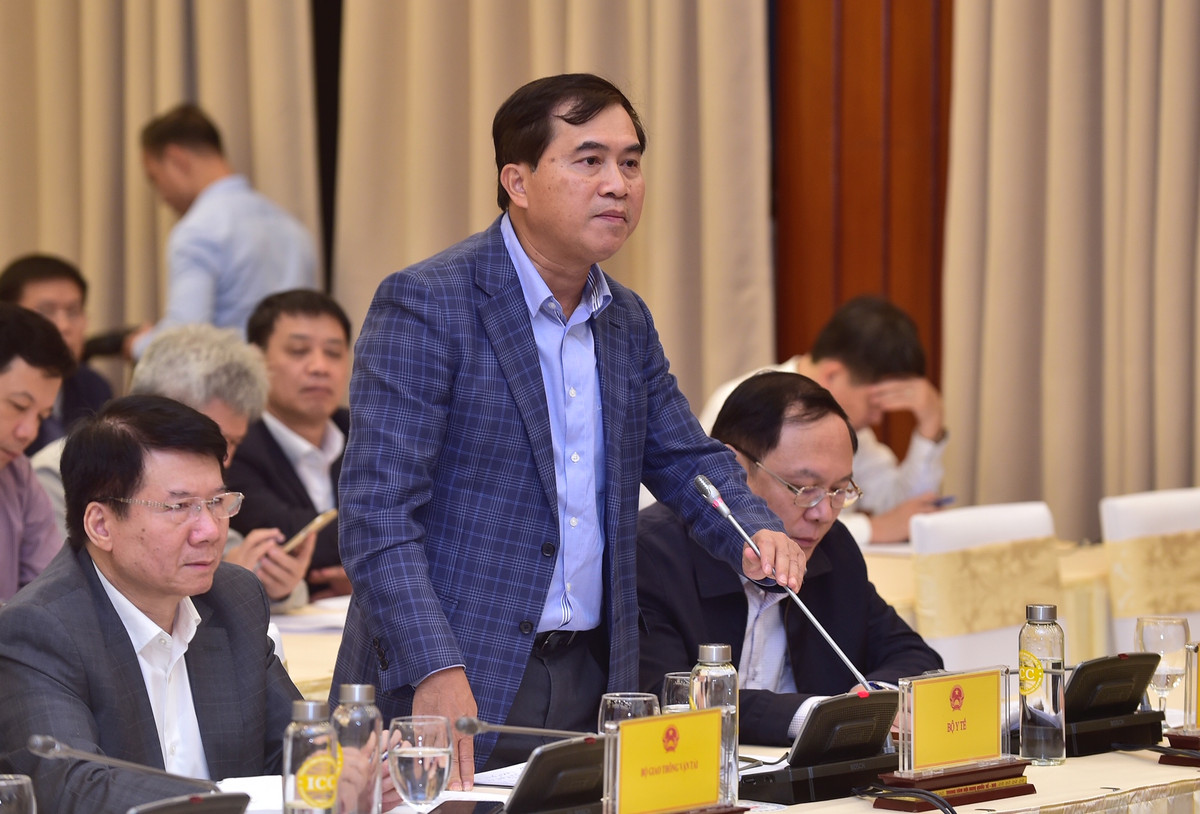 Mua lu, sat lo dat mien Trung: Con nguoi co tac dong vao thien tai?-Hinh-3