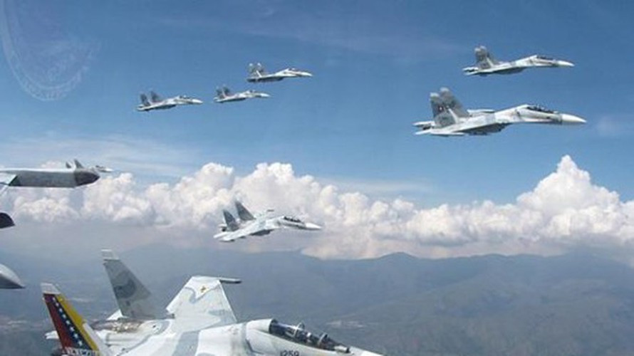 Bên cạnh đó, cần lưu ý rằng Iran cũng đưa ra một loạt cảnh báo, bao gồm đe dọa sẽ đánh chìm tàu chiến Mỹ trong Vịnh Ba Tư cũng như tấn công tên lửa vào căn cứ quân sự của họ nếu tàu chở dầu của mình bị bắt giữ.