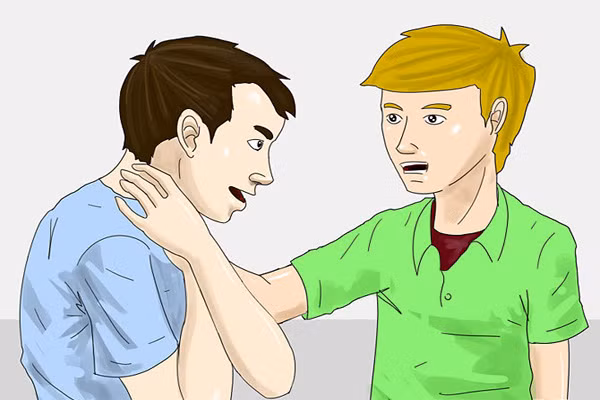 Nếu thức ăn đặc, nhầy, dính như bánh trôi, bánh gatô... thì ngoài cách cấp cứu nêu trên, phải để nạn nhân nằm nghiêng, dùng hai ngón tay móc hoặc kẹp thức ăn bị tắc ra. Chỉ cần lách được khe hở là có thể cứu sống được nạn nhân.